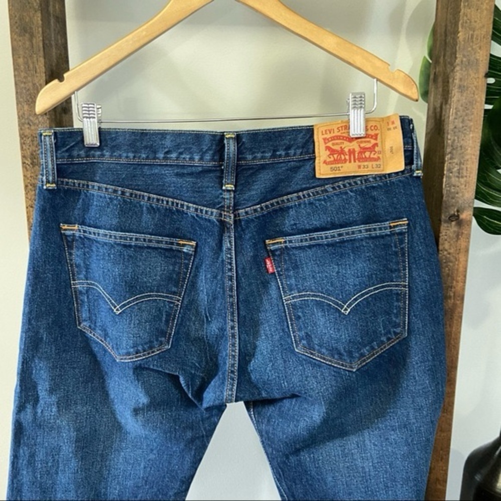 Levis Men straight jeans